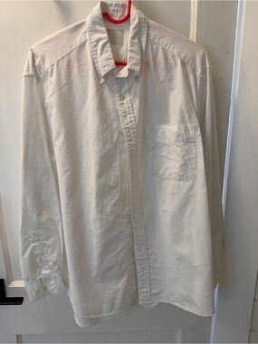 Gap White Button-Down Men's Shirt